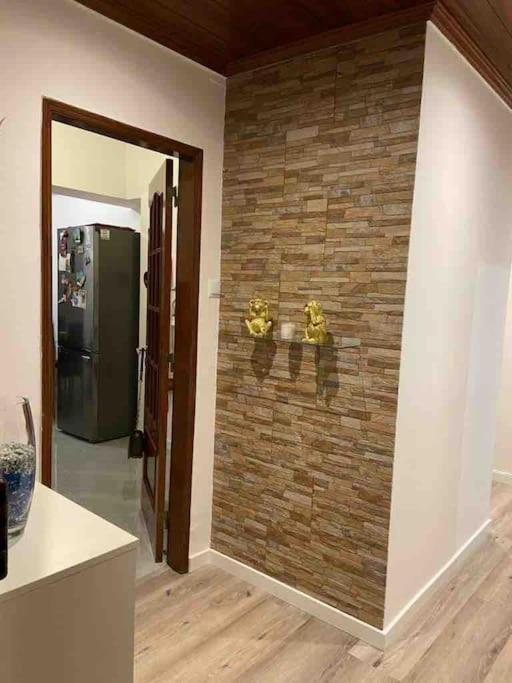 An Elegant & Cozy Amadora
